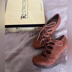 Restricted Brown Suede Tie Up Wedges